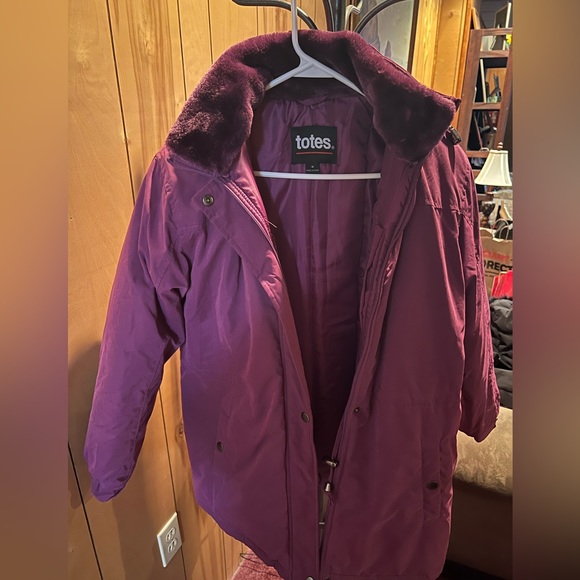 Lightly worn, Winter Jacket - Picture 1 of 3